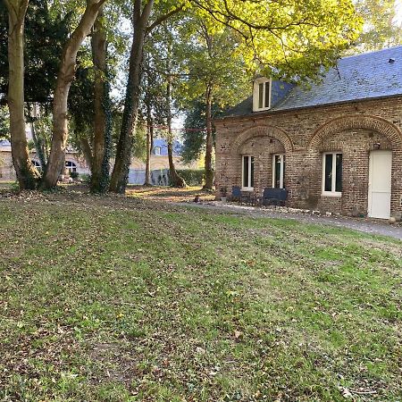 Les Gites Du Chateau Du Cedre Manneville-ès-Plains Kültér fotó