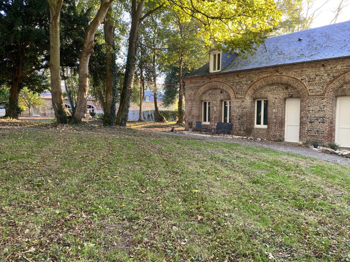 Les Gites Du Chateau Du Cedre Manneville-ès-Plains Kültér fotó
